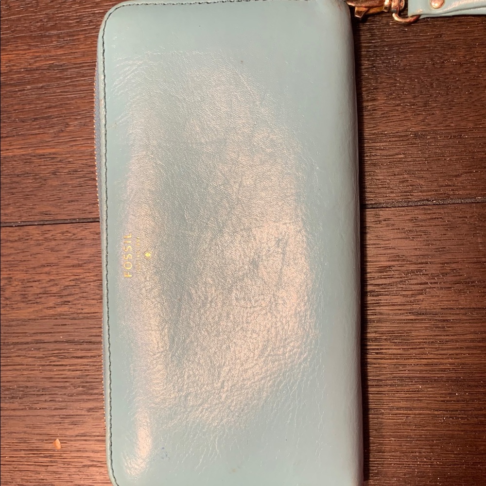 Fossil wallet